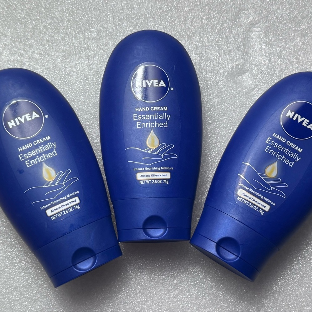 (5) Nivea Essentially Enriched Hand Cream, Almond Oil, 2.6 oz Travel